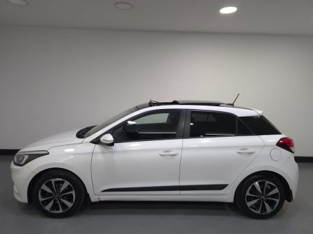 2015 Hyundai i20  €10,950 thumbnail