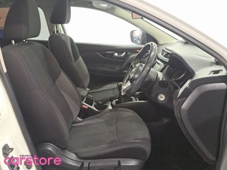 2018 Nissan Qashqai 1.2 PET SV thumbnail