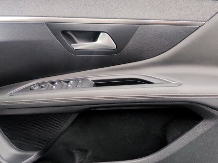 2020 Peugeot 3008 - thumbnail 14