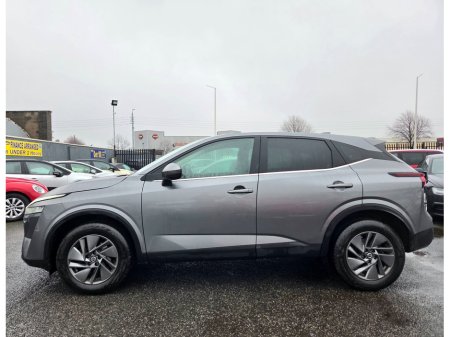 2022 Nissan Qashqai 1.3 ** HIGH SPEC IRISH CAR ** 2 KEYS ** STUNNING CONDITION ** €22,995 thumbnail