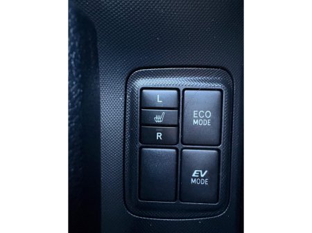 2014 Toyota Aqua - thumbnail 15