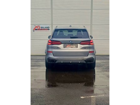 2025 BMW X5 XDRIVE50E M SPORT **Pan Sunroof** €96,800 thumbnail