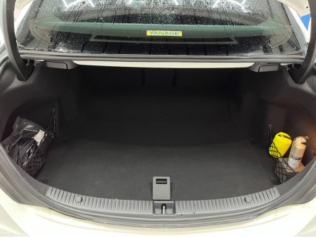 2016 Mercedes-Benz C Class €19950! 2016 MERCEDES-BENZ C220D AVANTGARDE 2.2 AUTOMATIC / CRUISE CONTROL / REVERSE CAMERA / ELECTRIC MEMORY & HEATED SEATS / €19,950 thumbnail