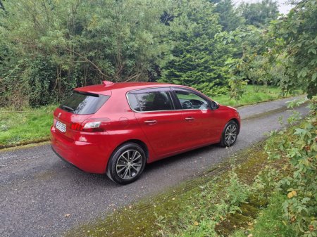 2015 Peugeot 308 1.2 5DR AUTO LOW KMS €11,899