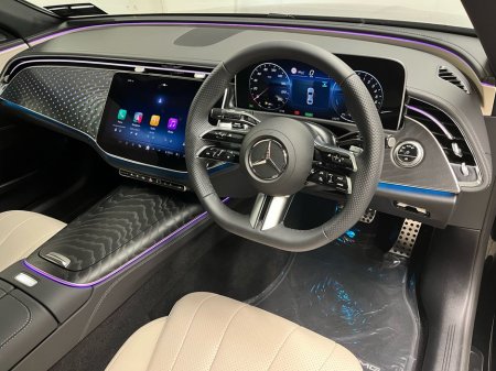 2025 Mercedes-Benz E Class - thumbnail 8