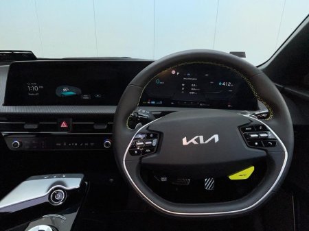 2025 Kia EV6 - thumbnail 6