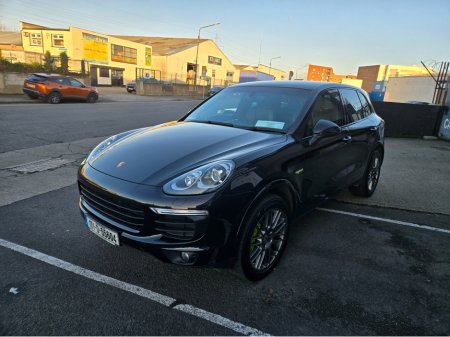2017 Porsche Cayenne PLATFORM ED S EHYB TIP A R69 STUNNING JEEP  SUPERB CONDITION €35,950 thumbnail