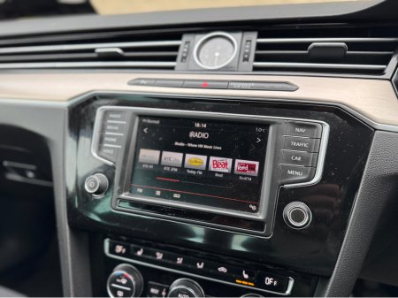 2016 Volkswagen Passat 2.0 TDI GT BLUEMOTION *FUL SERVICE HISTORY* €9,995 thumbnail