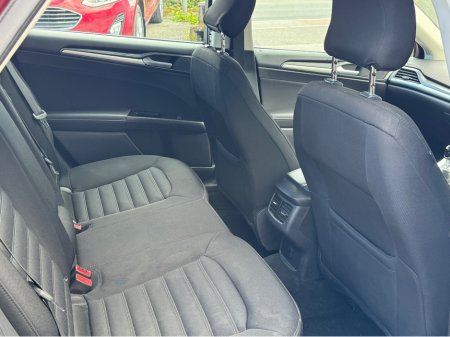 2016 Ford Mondeo - thumbnail 5