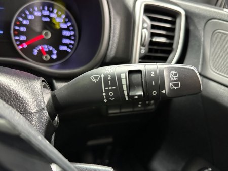 2020 Kia Sportage - thumbnail 17