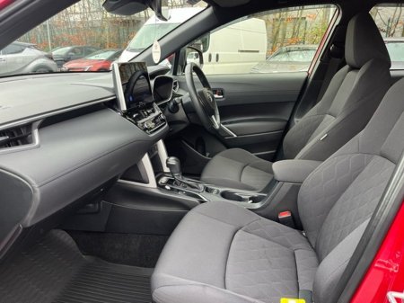 2024 Toyota Corolla Cross COROLLA CROSS SPORT €37,950 thumbnail