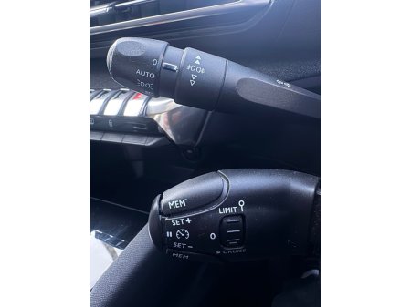 2018 Peugeot 3008 - thumbnail 24