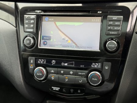 2017 Nissan Qashqai - thumbnail 27