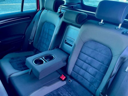 2015 Volkswagen Golf 1.4 TSI 150HP ACT HIGHLINE €12,499 thumbnail