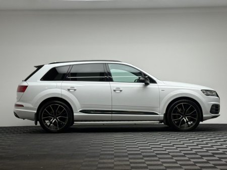 2019 Audi Q7 - thumbnail 8