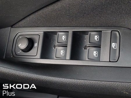 2023 Skoda Scala AMBITION 1.0TSI 95HP €21,950 thumbnail