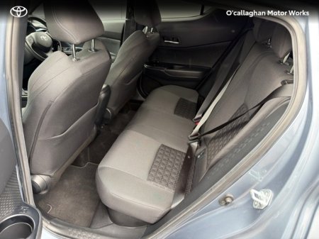 2022 Toyota C-HR 1.8 HYBRID SPORT 4DR AUTO €24,950 thumbnail