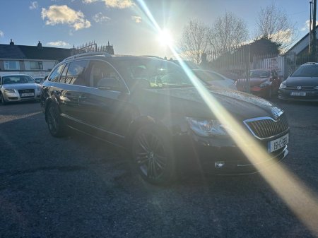 2015 Skoda Superb - thumbnail 3