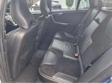 2015 Volvo V60 - thumbnail 20