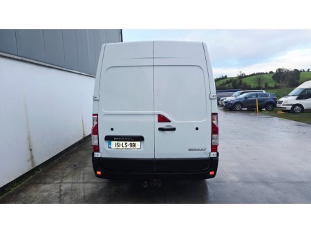 2015 Renault Master III FWD MM35 DCI 135 ENERGY BUSINE €6,500 thumbnail