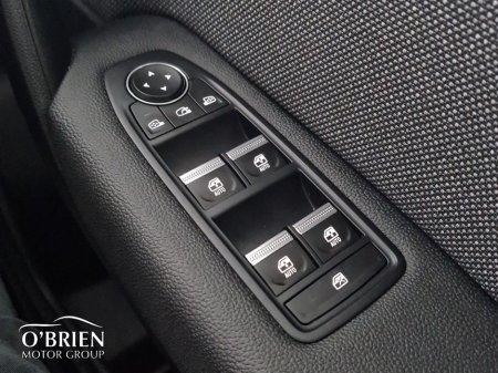 2025 Renault Symbioz techno TCe 140 E06X €32,900 thumbnail