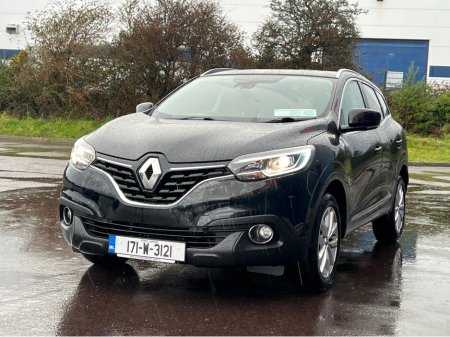 2017 Renault Kadjar 1.5 DCI DYNAMIQUE NAV 5 5DR A 110BHP AUTO €13,900 thumbnail