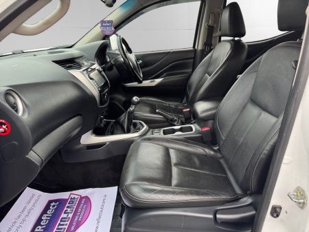 2018 Nissan Navara - thumbnail 11