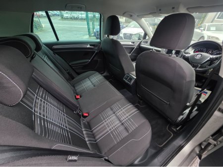 2016 Volkswagen Golf 1.2 TSI HIGHLINE ALL STAR EDITION - REVERSE CAMERA - ALLOYS - STUNNING CAR - LOW TAX BAND €14,450 thumbnail