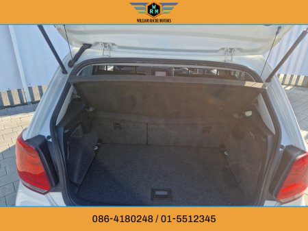 2012 Volkswagen Polo - thumbnail 22