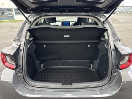 2024 Toyota Yaris - thumbnail 11