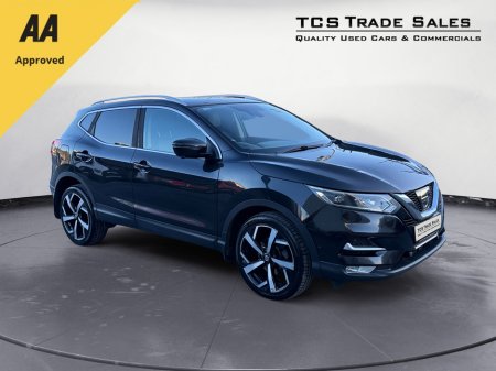 2017 Nissan Qashqai - thumbnail 1