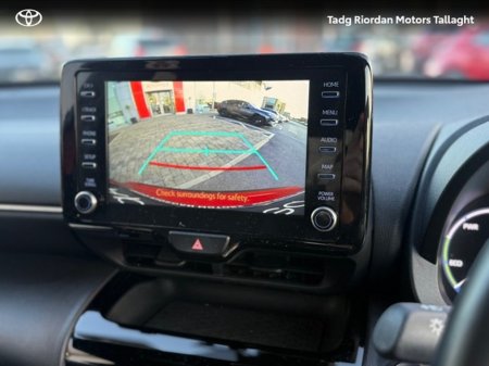 2024 Toyota Yaris Cross YARIS CROSS LUNA SPORT €30,450 thumbnail