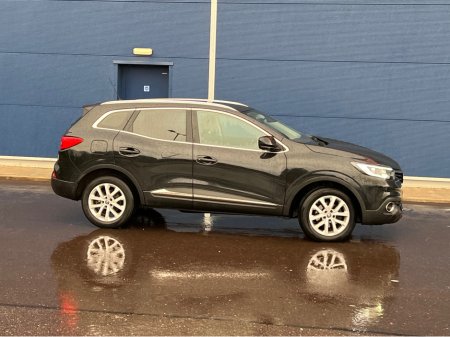 2017 Renault Kadjar 1.5 DCI DYNAMIQUE NAV 5 5DR A 110BHP AUTO €13,900 thumbnail