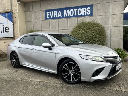 2020 Toyota Camry WS AUTOMATIC HYBRID 2.5 PETROL //HIGH SPEC//FULL LEATHER//HEAD UP DISPLAY//HEATED ELECTRIC SEATS// €26,950