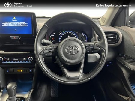 2022 Toyota Yaris Cross - thumbnail 9
