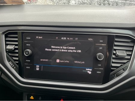 2020 Volkswagen T-Roc - thumbnail 21