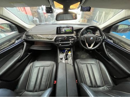 2018 BMW 5 Series - thumbnail 14