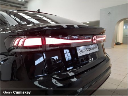 2025 Volkswagen ID.7 Match Pro Plus 77kWh 286HP *Heat Pump* €43,750 thumbnail