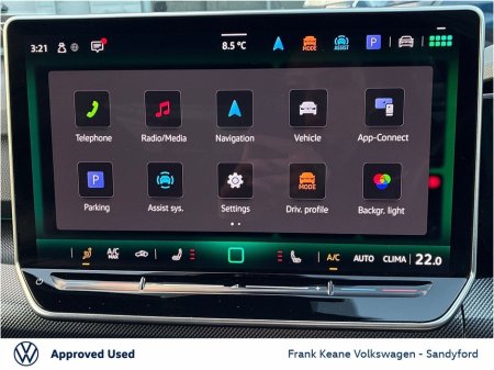 2025 Volkswagen Golf *R-LINE* 1.5TSI 150HP Manual @Frank Keane Volkswagen South Dublin €36,495 thumbnail