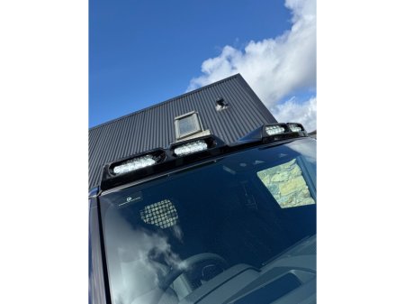 2026 Land Rover Defender - thumbnail 11