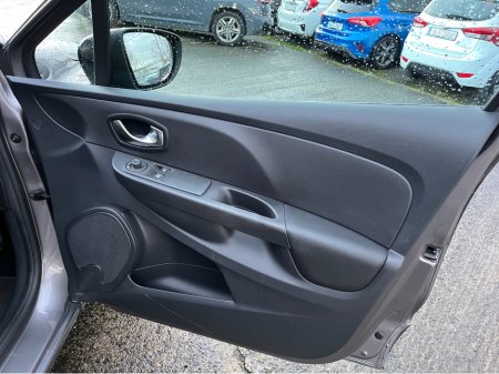 2015 Renault Clio IV DYNAMIQUE 1.2 PETROL €7,950 thumbnail