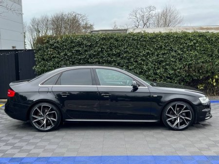 2014 Audi A4 S-LINE 2.0 TFSI // NEW 19" S-LINE ALLOYS // REVERSE CAMERA // S-LINE POWERED & HEATED SEATS €15,900 thumbnail