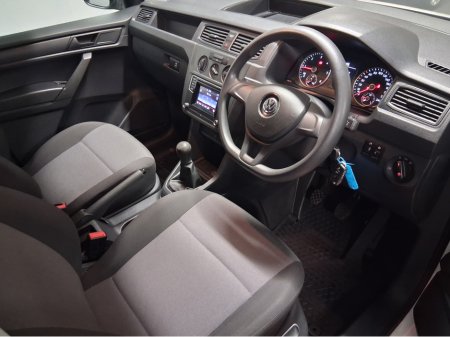 2016 Volkswagen Caddy **LOW KLMS** €10,995 thumbnail