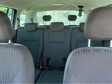 2015 Opel Zafira - thumbnail 9