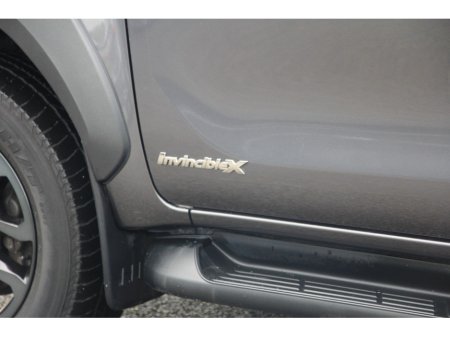 2023 Toyota Hilux - thumbnail 14