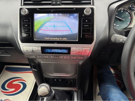 2020 Toyota Landcruiser SWB GX COMMERCIAL 2DR thumbnail