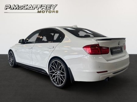 2015 BMW 3 Series - thumbnail 7