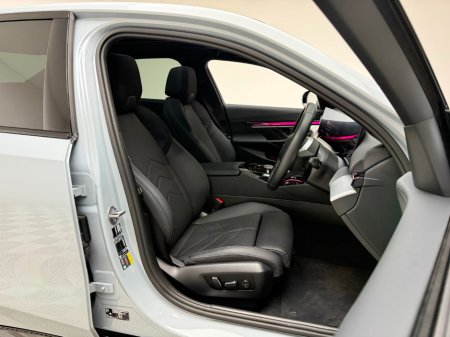 2024 BMW i5 40 M SPORT EDRIVE *PAN ROOF* €63,990 thumbnail
