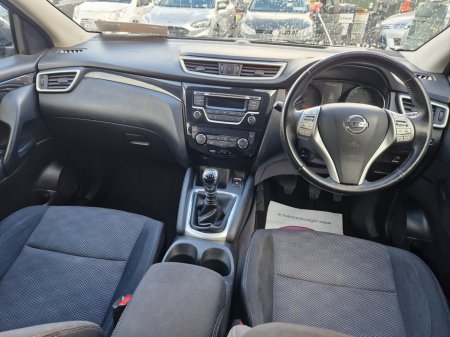 2014 Nissan Qashqai - thumbnail 10