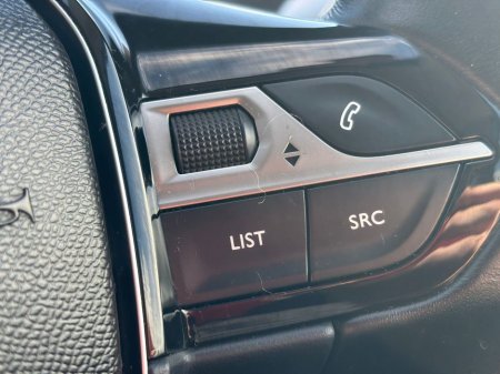 2019 Peugeot 3008 - thumbnail 21